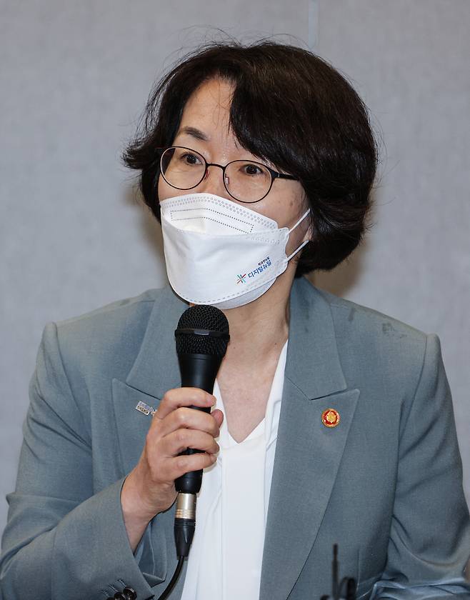 Minister Lim Hye-sook (Yonhap)