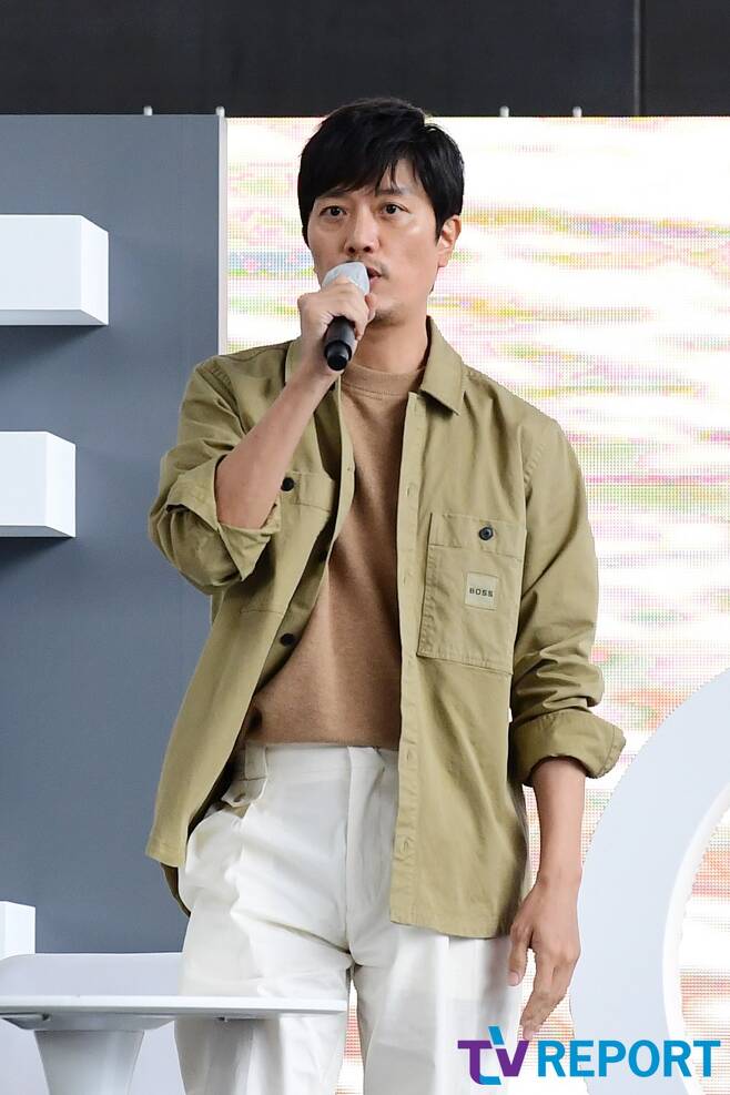 Actor Hee-soon Park attends the 26th Busan International Film Festival Myname open talk event held at the Udong Film Hall in Haeundae-gu, Busan on the afternoon of the 8th.Meanwhile, the 26th Busan International Film Festival will be held from October 6th to October 15th for 10 days.