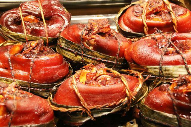 상하이 시내 주자쟈오에서 본 만삼제. ⓒ최종명