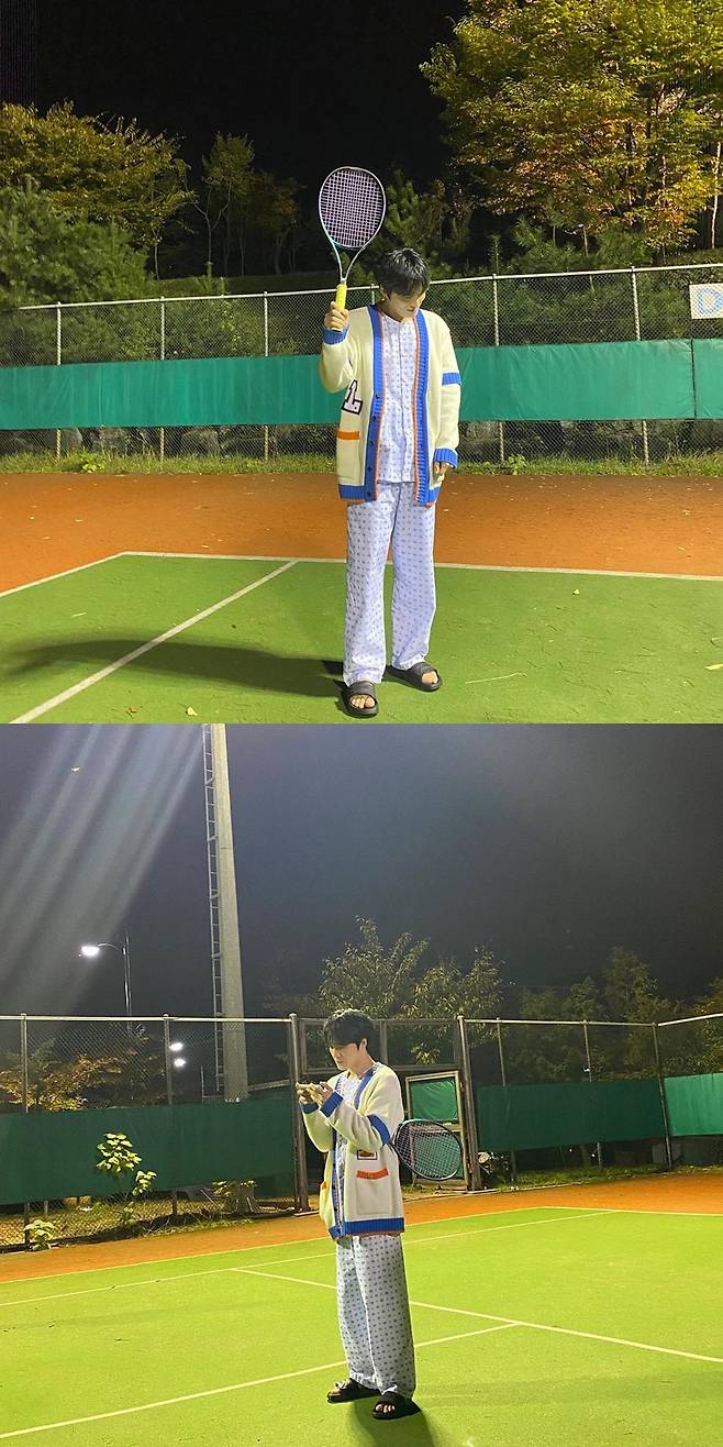 Singer Jaejoong has revealed how she wore her patient suit.Jaejoong released two photos on his 12th day with an article entitled Patient Wear + Cardigan + Tennis on his instagram.In the photo, Jaejoong is wearing a colorful cardigan with both top and bottom in patient clothes, and the figure posing with a tennis club in the tennis court is eye-catching.I am curious about what kind of reason I am standing in a tennis court where I am wearing a patient suit but I do not fit.Meanwhile, Jaejoong has recently met with fans on the Lifetime Channel Travel Buddies.