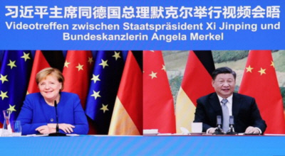 시진핑 중국 국가주석(오른쪽)이 14일 앙겔라 메르켈 독일 총리와 화상 회담을 하고 있다. 중국 외교부 홈페이지 캡쳐