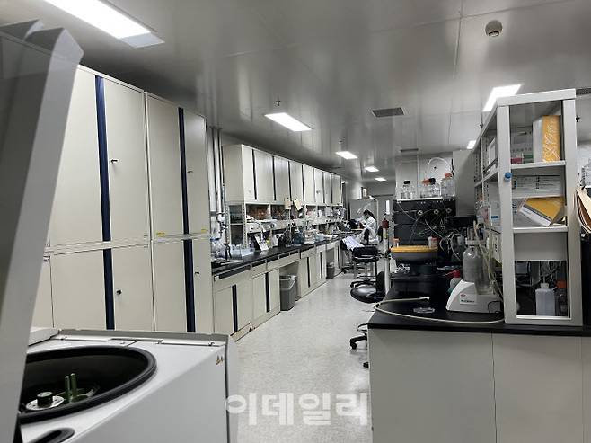 베이징 한미약품 연구 센터 내부. 사진=신정은 기자