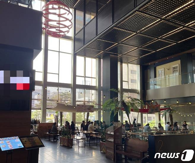 18일 오후 점심시간을 맞은 서울 종로구 음식점의 모습. © 박재하 뉴스1 기자