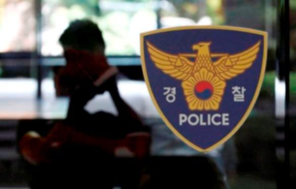 서울 시내를 돌아다니며 여성 200여명을 불법촬영한 20대 남성이 구속됐다.
