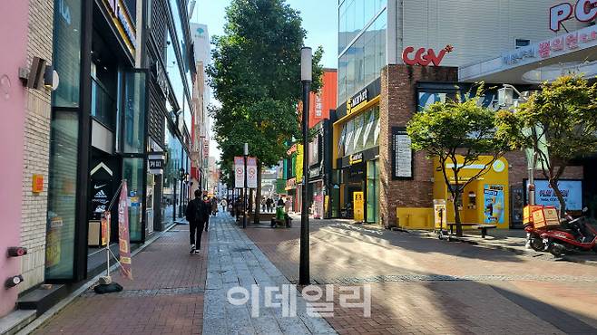 20일 오전 대구 동성로 로데오거리. (사진=권오석 기자)