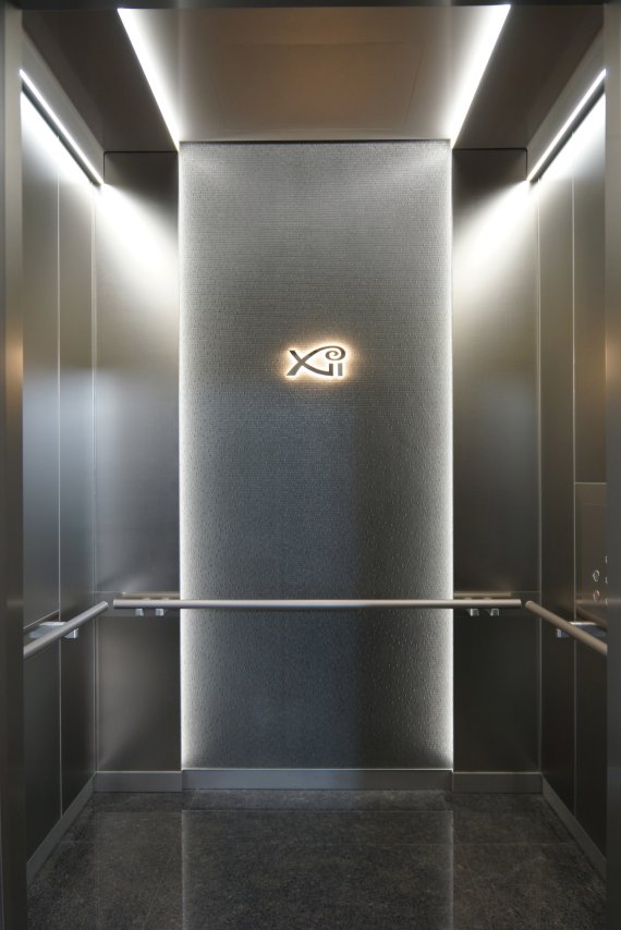 GS건설이 자이 표준 엘리베이터로 디자인한 '자이엘카'.