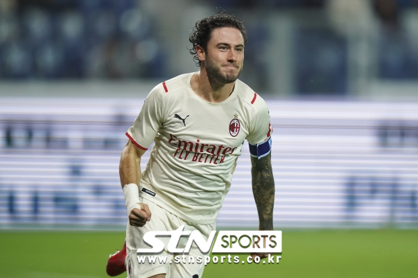 AC 밀란 라이트백 다비데 칼라브리아. 사진|뉴시스/AP
