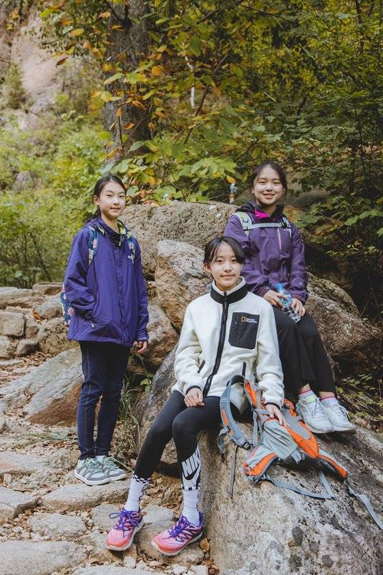 산은 계절별로 온도와 주변 환경의 변화가 크기 때문에 날씨별 주의사항을 숙지해야 한다.