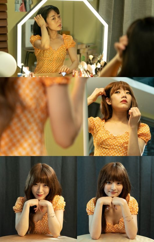 Shadow Beauty captures the dramatic process of the reality-sophisticated heart-warming turning into SNS goddess Na Kyung, drawing attention.Kakao TVs original Shadow Beauty (director/playplay waterproofer, planning Kakao Entertainment, production engine film and film company Damdam) unveiled the recent impact of Hot Celeb Genie, which has 77 million SNS followers, ahead of its first release on November 20 (Saturday).Ginny (Na Kyung-min), who is enjoying a hot popularity as a SNS goddess in the drama, has a shocking secret that no one knows.Her real body is that in the real world, she is a bullying courtship (deep person) who is bullied by friends, not stars or celebs.Among them, Steele, which is very ordinary, is wearing a wig and using colorful makeup technology and photo correction technology to turn into a goddess genie.Aejin, who is sitting in front of the dresser with a no-make-up.After the makeup is over, she wears a long straight wig and looks at the mirror, and she shows confidence that she does not know why she is 180 degrees different from her usual appearance.If you can confirm the makeup technology of Ajins ability in the previous steel, the still cut that followed is made impossible to keep an eye on because it contains Ajins unpublished after-image transformed into a complete genie through photo correction.SNS goddess Ginny who is taking the same look and pose as Ajin who is sitting in front of the camera to take a picture to upload to SNS.Stilman, who is side by side, can not believe that the two are the same person.Therefore, interest and expectation are increasing day by day how the transformation process of Aejin, which will be revealed through the drama, will be drawn.It was the first time I had such a colorful and complicated makeup and acting, so there was definitely a difficulty.It was a lot of fun, because my eyes were heavy with color lenses and eyelashes and sparkles, he said.If you look at shadow beauty to the end, I think that the message needed in this era will be delivered.I hope I can be comforted by watching Aejin who is trying to find the beauty of the inside without being shaken by the standards of others. The drama also conveyed the authentic message that the drama implied, and the extraordinary affection of the deep-seated work toward this work was felt.Meanwhile, Kakao TVs original Shadow Beauty is a drama depicting the close after-school double life of high school girl Koo Ae-jin, who is bullied at school but lives as a brilliant star Genie on SNS.It consists of 13 parts, about 20 minutes each time, which will be shown on November 20th (Saturday) and will be released every Wednesday and Saturday at 8 pm