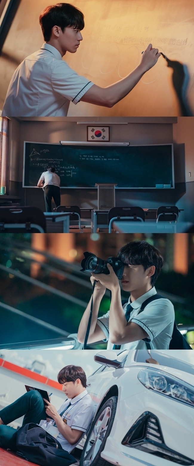 Lee Do-hyun turns into Math geniusTVNs tree drama Melancholia (playplayed by Kim Ji-woon/directed by Kim Sang-hyup) unveiled the moments when Baek Seung-yu (Lee Do-hyun) was deeply immersed in Math on the 4th of November.In the drama, Baek Seung-yu had a good Math talent enough to enter MIT early, but he has a trauma due to a series of events.I am curious about what kind of wounds are hidden in Baek Seung-yu, who is not dissatisfied with the last stigma in Aseong High School, which has a strong academic background while closing the door of his mind firmly.His special ability to turn away from Math as if he would never see it again, but he can not hide is seen everywhere.Especially in the public photos, the face of Baek Seung-yu, who is not interested in solving the problem, is attracted to the classroom where the darkness is sitting, and the light that leaks out of the window.Even those who see the concentration that seems to be only a problem and self in the world make them breathe together.He is also interested in Baek Seung-yus eyes, which are beyond the viewfinder with the camera, and he is trying to live a life that is not related to Math, but his body and mind are toward Math.The world that is seen on camera is not much different, and all the scenery that you can not see without being conscious of yourself is also very Math, and his accident circuit that connects to it is melted in the picture.On the other hand, Math is a painful wound even if he touches Baek Seung-yu, so the closer he gets, the more he gets.Because of the memories that have not been separated from the past, the trauma will be expressed and the pain will be added to the sadness of Baek Seung-yu.