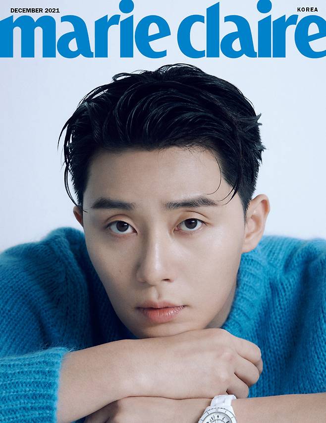 Actor Park Seo-joon pictorial has been released.Park Seo-joon, who has recently been building solid filmography in Marvel Studios films, has graced the cover of the December issue of Marie Claire.Park Seo-joon in the public picture completed the picture with a refreshing and masculine appearance in modern styling.In particular, he completely digested both the Classical look and the casual look, capturing the attention of those who see it as a pictorial craftsman.In Interview, he tries to try new things and choose characters and works that can be expressed well, as he has made new choices and challenges such as Dream and Concrete Utopia to be released in the future.I want to do everything I can to play at my age. When I heard that I got strength from my work, I realized that I could have a good influence on someone with a proud heart, and I felt more responsible.I always think about whether Im right to go and that I should be a better person for those who watch, he said of his values.