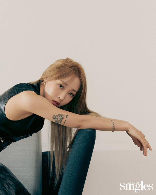 MAMAMOO Moonbyuls alluring visual picture has been released. It is Moonbyul who is very good alone.On the 24th, the fashion magazine Singles said, MAMAMOO Moonbyul, who came to the filming scene with a clear smile, showed off her charm by staring at the camera with a chic expression when the shooting started.Moonbyul wore a leather knit best with a silver jewelery and a looky feel, completing a picture that added a deadly charm.Especially, when the time comes to rest even though the chic aura is full of a pose, the staff of the filming site is soaked in his charm because of the charm of the reverse that gives warm words.Singer Moonbyul, who has been a host of Naver NOW Studio Moonstand since February and has met many of the artists, has been well received for his extraordinary progress.When asked about the personal changes since the start of the studio Moonstand, he said, I have originally covered a lot of faces, and now I have a friendly ability to talk to people I have never seen before.I was able to grow more thanks to the Spartan training that I conducted three times a week. He also expressed his pride in the principle of hosts, Do not make anything uncomfortable.I was able to confirm my respect for the other artist in his words, saying, I want to be able to broadcast it without tiredness, fun, and get healing because it is a schedule from the standpoint of The Artist to appear in the visible radio form Nightstand.The singer Moonbyul, who has been working with the group and Solo activities for eight years since he made his debut as a MAMAMOO, has already crossed the threshold of thirty.The way I looked at things in thirty years has changed, Moonbyul said.I have never thought about the end of the job as an idol, but now I look at the end. He said, It seems to be a time to think about various possibilities. Also, I am in the midst of preparing for the Solo album about what I am immersed in these days.I think it will be an opportunity to show a lot of emotions and emotions I have. He expressed his expectation with the notice of Solo activity which contains the emotion of Moonbyul.Meanwhile, singer Moonbyul, who has been loved by many fans by building a unique music world, has gained steady popularity by talking with various The Artists at Naver NOWs Nightstand.In addition, they will join the SBS soccer program The Girls Who Beat Goals and show off their outstanding soccer skills.The picture of the deadly charm of singer Moonbyul, who is expanding his own place, can be found in the December issue of SinglesSingles