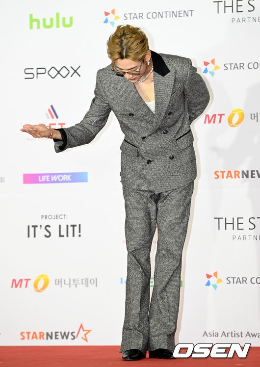 The 2021 Asia Artist Awards (2021 AAA) red carpet event was held at KBS Arena Hall in Gangseo-gu, Seoul on the afternoon of the 2nd.Singer BamBam poses; 2021.12.02