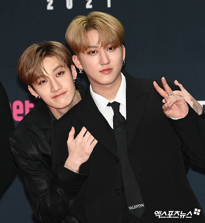 Stray Kids Bang Chan and Changbin attended the awards ceremony red carpet event on the day.