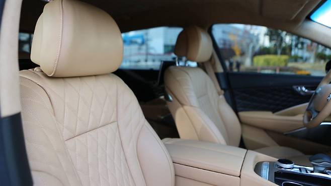 기아자동차 더 뉴 K9 시트