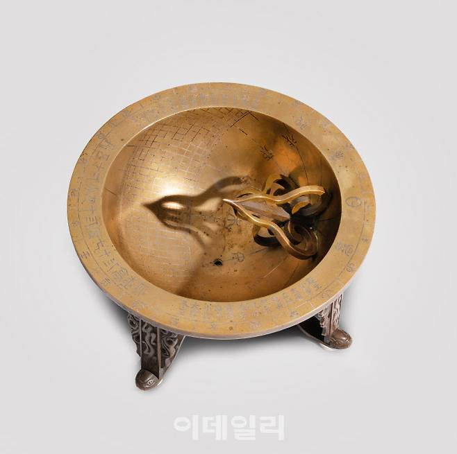 고궁박물관에 소장중인 ‘양부일구’(사진=문화재청)