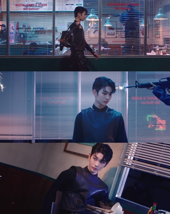 On the 4th, its agency Woollim Entertainment released a new prologue video of its third mini album, Villain, on its official SNS and YouTube channel, Cha Jun-ho, Hwang Yoon-sung, Dong Yoon Kim, Lee Hyo-hyeop, Joo Chang-wook, ALEKS Corporation, and Kim Min-seo.The main character of the fifth prologue video, Joo Chang-wook, appears in a restaurant where the robbers with guns are pointing the trigger at the counter staff.There was a breathtaking silence in the restaurant where the city and space stopped for a while, and Joo Chang-wook got up from his seat and snatched a bag full of money and left the restaurant.Dripin is raising expectations for Billon by opening a prologue video with a concept of various superpowers such as fire, thunderstorm, light, and power.Through this prologue video, I was wondering what the mysterious power of Dong Yoon Kim and ALEKS Corporation, which are still in the veil, is suggesting that Joo Chang-wook has the ability to control poetry and space.Dripins third mini album Billon, armed with intense charisma, can be seen on various soundtrack sites at 6 pm on the 17th.Photo: Woollim Entertainment