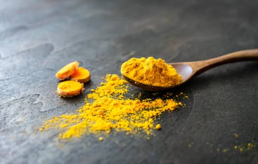 카레 속 커큐민 성분에는 다양한 효능이 있다