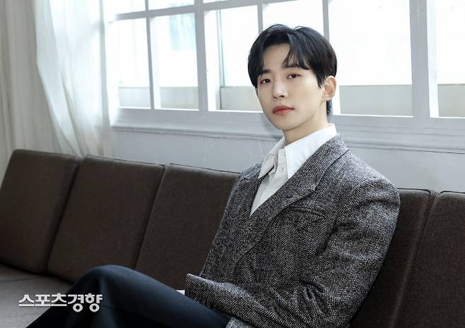 MBC 드라마 ‘옷소매 붉은 끝동’에서 극중 정조 이산 역을 연기한 배우 이준호. 사진 JYP엔터테인먼트