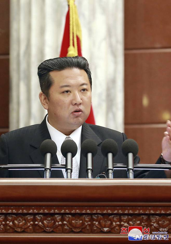 [평양=AP/뉴시스] 김정은 북한 국무위원장. 2021.12.29.