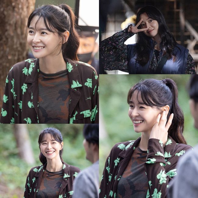 Actor Kwon Nara is thrilled to unveil a behind-the-scenes cut with a lovely smile ahead of the last broadcast of TVNs Saturday Drama Irreplaceable You Sal.The TVN Saturday Drama is a sad but beautiful story about a man who has become an Irreplaceable Yousal (Irreplaceable Yousal), who can neither kill nor die, after a woman who repeats Dead Again for 600 years.Kwon Nara has been fascinating A house theater with the perfect harmony of mysterious visuals and delicate acting skills by playing the role of Min Sang-woon, a woman who is chased by Irreplaceable Yousal, repeating death and Dead Again for 600 years in the play.In the meantime, the agency A-MAN Project (Aman Project) unveiled a behind-the-scenes cut filled with the lovely and energetic energy of Kwon Nara.In the open photo, Kwon Nara shows off her excellent beauty that is not covered by her comfortable dress and disorganized hairstyle, and she captivates her own charm with her unique lovely smile.In addition, in the appearance of taking a cute pose toward the camera, Kwon Naras bright and cheerful reversal, which contrasts with the mysterious and desolate atmosphere of the character, brings a warm smile to the mouths of those who are exposed.Kwon Nara, who appeared in Drama Itaewon Clath and Amhaengjaesa and took a picture of the public with his constant activities, was reborn as an actor who proved the character digestive power that crosses the genre through Irreplaceable You Sal.The public is paying keen attention to her subsequent performance, which boasts a limitless acting spectrum.On the other hand, TVNs Saturday Drama Irreplaceable You Sal, which Kwon Nara is playing, leaves only two times until the final meeting