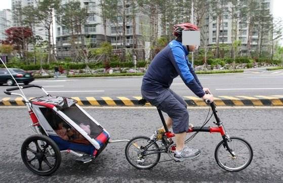 자전거-트레일러. 중앙포토