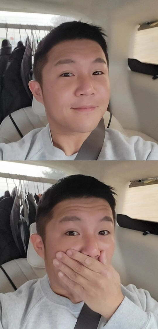 COVID-19 cured comedian Jo Se-ho showed off his warm visuals.Jo Se-ho posted a picture on his 13th day with his article Good Morning # Going to the end # Going to the end # Going to the end # Kang Jae Jun # Moon Se-yoon # Wang Je-sung # Jo Se-ho.In the photo released on the day, Jo Se-ho, who is taking a self-portrait in the car, was shown.Jo Se-ho, who has been successful in the 30kg diet and has been talking about it, still catches his eye with a slim face as a maintenance workplace.Jo Se-ho then smiles with a similar look with a picture of Hollywood actor Tom Matt Hardy.TVXQs strongest Changmin praised it as Matt Hardy in Korea. Kim Jong Eun also commented, Its beautiful.Jo Se-ho is appearing on TVN Yu Quiz on the Block, NQQ, Discovery Channel Korea Bob is coming after a hard life.