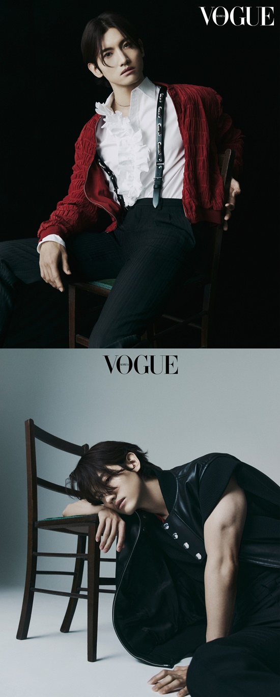 TVXQ Changmin boasted an unchanging visual.Changmin recently took a photo shoot in the March issue with fashion magazine Vogue Korea.Through the concept of a classic mood, it reveals an elegant charisma reminiscent of a masterpiece.Changmin in the public photo produced an alluring atmosphere with a languid eye.In addition, it shows sexyness that is restrained by the opposite charm, and it emits the aura that can not be tolerated, and it exudes admiration with the professionalness which depends on styling.In an interview after filming, Changmin said of his second mini album, Devil, I am satisfied overall. It took about a year to produce the album.I wanted to make a satisfying album even if it took time, so I tried to raise the level of content I was preparing. The power that made me support me and is a fan of my music.As time goes by, I feel more like a singer named Changmin because of them, he said, expressing his special affection for fans.On the other hand, Changmin, who once again built his own unique music color with his second mini album Devil, is Naver NOW, which is broadcast every Wednesday at 8 pm.He is the main host of the live show Free Hug.Photo- Vogue Korea
