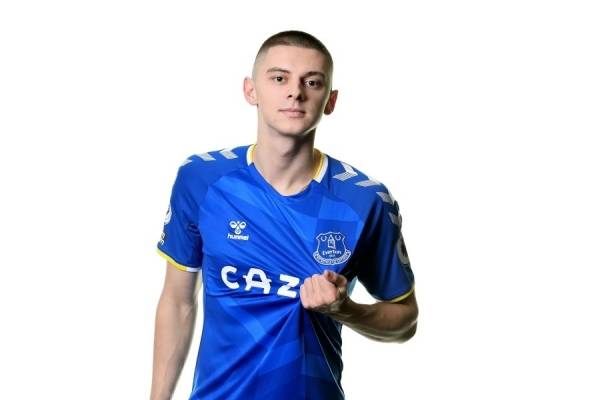 에버튼 FC 신입 레프트백 비탈리 미콜렌코. 사진|에버튼 FC