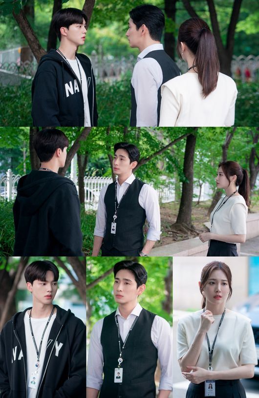 The Meteorological Agency People Song Kang, Yoon Park, and Yura face each other in a difficult three-way interview.The relationship between characters of JTBCs Saturday drama People in the Meteorological Administration: The In-house Love Cruelty (director Cha Young-hoon, the playwright Sunyoung, creator Gline & Kang Eun-kyung, production & P.O Entertainment, JTBC Studio, hereinafter Meteorological Administration People) is intertwined.Han Ki-jun (Yoon Park), who promised to marry Park Min-young after a 10-year in-house relationship, was married to Lee Si-woos girlfriend, Chae Eugene (Yura).And Ha Kyung and Siu, who were victims of the wind, are in a secret relationship without anyone knowing.What if three people come together with this awkward and uncomfortable face-to-face?Looking at the steel that was released before the 5th broadcast, it seems that there is a difficult three-way face-to-face between Siu, Kitchen and Eugene on the 26th.The subtle nervous breakdown between the three people who are looking at me explodes tension.I am curious about the background of three people who do not have anything good to meet and growl their faces.Above all, the standard and Eugene had a heartbeat in the past with Siu, and Eugene came to the wedding for revenge and kicked Siu who snatched the bouquet.He did not want to inform his husband, Ki-jun, about his relationship with Siu.But the old photos that had not been sorted out were discovered and the lies were discovered, which is why the standards in the public photos are setting the day for Siu exceptionally.Siu, who is receiving the sharp eyes of the standard, is also emitting an intense energy that never gets lost.Not only is it the opponent who intercepted his ex-girlfriend, but it is also the book that showed the bitter taste of in-house love to Ha Kyung, so his gaze toward him can not be fixed.Eugene, who is worried about what will happen, does not know what to do with the intense sparks that come from the two.Expectations for the broadcast are also ripe in the three-way face-to-face of those who focus on viewers.Shiu X-based X Eugene faces each other in one place, the production team said. Because of the intertwined relationship, please watch the tension that three people who are sparking even if they look at the image will explode on the show.The 5th episode of The Weather Service will be broadcast on JTBC at 10:30 p.m. on Saturday, 26th.Ann P.O Entertainment, JTBC Studio