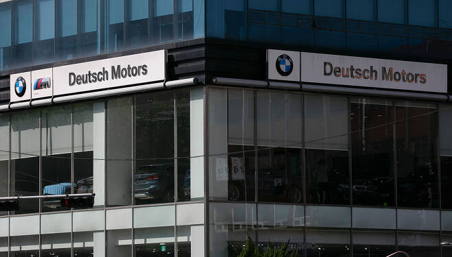 도이치모터스 동대문전시장. 도이치모터스는 BMW와 MINI의 공식 딜러 회사다. ⓒ시사IN 이명익