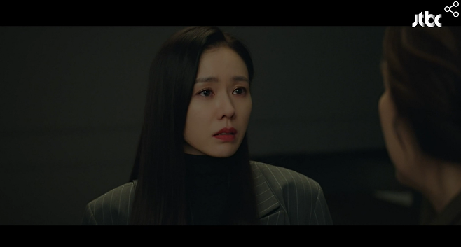 A sad secret surrounding Son Ye-jin and Sohee, who grew up in an Adoption family, has been revealed.Son Ye-jins anxious mother was an ex-convict who took money from her mother in prison, and Sohee was disbanded by her stepfather, who was worried about inheritance after her wife died.In the JTBC drama Thirty, Nine, which was broadcast on the 16th, the secrets surrounding Cha Mi-jo (Son Ye-jin), Chung Chan-young (Jeon Mi-do) and Kim Hope (Sohee) took off one layer.Mizo fell to Kang Sun-joo (Song Min-ji), who suddenly visited Chan-youngs house to protect Chan-youngs mothers time, who thought Kim Jin-seok (Lee Mu-saeng) was her daughters boyfriend and was happy.Chan Young, who did not know anything, told Sun-woo Kim (Yeon Woo-jin) and said, I am sorry that I have a lot of trouble because I am caught up because of Chamijo.When Zhang Xi (Kim Ji-hyun) found out that he had left the department store, he asked Zhu Xi for a part-time job and held a party to celebrate his retirement from his neighbors.Mizo and Chan Young cheered Zhu Xi, who was attracted to Hyunjun, even though he knew that there was a GFriend.Chan Young thought about his dream while working on the Happy Time Limit project and decided to audition directly.Jin Seok was more nervous and distressed by Chan Young, who said, I can not do it. It was because of the memory of a traffic accident several years ago that broke Chan Youngs dream.In the past, Jin Seok was involved in a traffic accident while carrying a new actor Chan Young who was going to see his first audition. In this accident, Chan Young closed his dream of an actor and spent his years as an acting teacher.Chan Young, who made a memory that acting teacher was not a dream from the beginning, won the role proudly.Mizos mother, who Chan-young had to find and find before he died, was alive and very close.Mizos adoptive mother was surprised by the call, Jimin lives well? That was Mizos biological mothers phone, serving time in prison.Mizos mother, who sent a 5 million won deposit to the prison, told her husband, Every time I call Mizo Jimin, my heart is full.Hopes secret, which she asked to sell after her mother died, was also revealed.Hope, who left the United States and wandered to Korea, came to the nursery school where he spent his childhood and leaned on his body and mind.After hearing the reason for the sale to Hope, the director of the nursery school met Sun Woo and said, How did you say that to Hopey?Is it bad for that lot of property? Sun Woo was distressed to know that his father had sold Hope.When Park Hyunjun found out that he was offered a hotel chef, GFriend Hye-jin (Oh Se-young) said, Do you like me? Hotel chef is better than Chinese restaurant.Why the hell? has repeatedly disappointed Hyunjun.On the other hand, in response to Jin Seoks repeated divorce request, Kang Seon-ju went to a restaurant run by Chan Youngs parents and declared a bomb saying, Your daughter is meeting my husband.Mizo also came to the truth: Zhu Xis mother, Park Jeong-ja (Nam Ki-ae), who accidentally met Mizo on the road, shed tears, saying, I know your biological mother.On the other hand, in the trailer that followed, Sun Woo, who was disappointed with his father, decided to leave Korea, and Mizo was tearful, saying, Did you hate me when you knew my origin?Photo Sources  JTBC