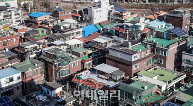 노후주택 단지들이 모여있다. (사진=뉴스1)