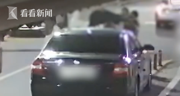 지난 24일 새벽 1시 40분 경기 평택시에서 음주 운전으로 교통사고를 내고 도주했던 주한미군 사건 후속 처리에 대해 중국에서 조롱 일색의 반응이 이어지고 있다.