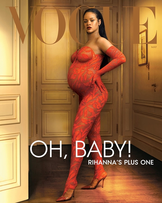 It has been claimed that world pop singer Rihanna, 34, who is impending birth, has split from her baby father, her same-age boyfriend Acep Raki.Rihanna broke up with Acep Laki after discovering she was having an affair with shoe designer Amina Muadi, a famous influencer and fashion industry worker tweeted on the 14th (local time).They met him years ago and worked with him on the shoe collection, so its not new, he said. It was reported to have happened at Paris Fashion Week.Rihanna and Raki have yet to release an official response.Moadi co-founded his label Oscar Tiye in 2013.Previously, he worked as an assistant stylist at Conde Nast, Vogue Italia, Luomo Vogue and GQ Magazine in New York.In 2017, Muady left the Oscar Tiye label to launch her own shoe brand, and in 2018 she was commissioned by Rihanna to design the singers Penty-branded shoes.In December 2020, Moadi produced the collection with Raki; also in 2020, he was named a judge on the Vogue Fashion Award.In early 2012, Acep Laki remixed the Rihanna single, and the relationship began.He has been a friend for nearly 10 years. He developed into a lover in 2020 and formulated his relationship with his lover in May 2021.Fans are paying attention to whether they actually broke up or were merely rumors.