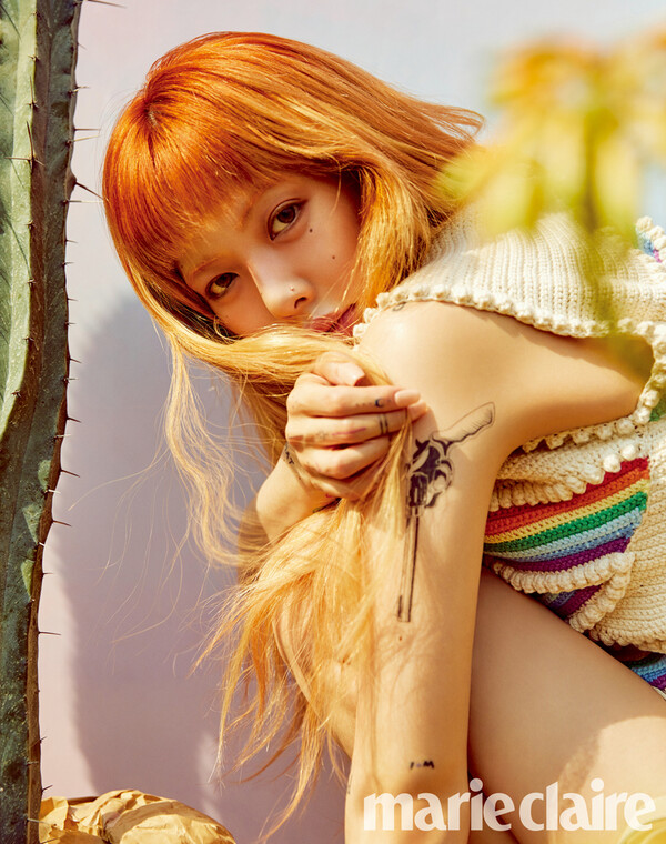 Singer Hyuna has released a dark summer Body Chemistry.On the 18th, the cover of the May issue of Hari Claire was released together.Inside the picture is a picture of Hyuna, which showed colorful summer styling such as mini dress, crop top, and bucket hat.Under the hot sun, his charm of a Fascination summer body chemistry overwhelms his gaze.Meanwhile, the picture of Hyuna can be found in the May issue of Marie Claire.