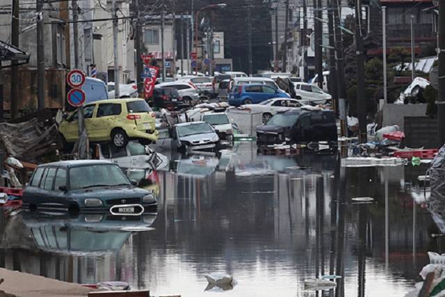 ▲<프레시안>이 2011년 후쿠시마 인근 지역에서 찍은 재난의 모습. 피난민은 방사능공포에 떨며 라디오와 TV를 통해 '실종자' 숫자가 늘어가는 걸 지켜볼 수밖에 없었다. ⓒ프레시안(최형락)
