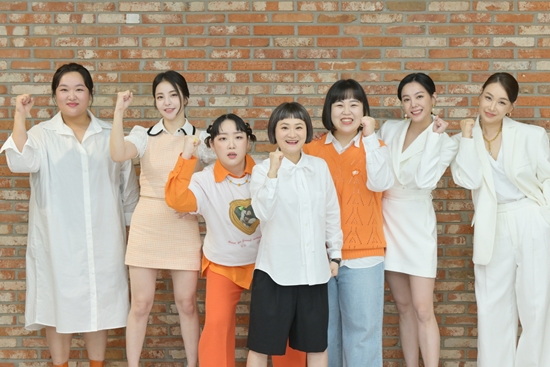 Actor Ko Una has revealed the recent status of being a healthy Diet with subtraction wave.On the 29th, KBS 2TV subtraction wave production presentation was held online.Choi Ji-na PD, Kim Shin-Young, Ha Jae-sook, Bae Yoon-jung, Ko Una, Brave Girls Yu-Jeong, Kim Joo-yeon (Iljuate), and Park Moon-chi attended the ceremony.subtraction wave is a hungry Diet! Enough! Entertainments representative theater Kim Shin-Young and Diets tired sisters are working together to make a healthy body.Kim Shin-Young, Ha Jae-sook, Bae Yoon-jung, Ko Una, Brave Girls Yu-Jeong, Kim Joo-yeon (Iljueter), and Park Munchi will appear as Dieters as the main MC and Diet masters.On this day, Ko Una said, Everyone thinks I am very dry, but my limbs are thin and my stomach is full.She was dressed to look dry with know-how, but it was not easy in the mid-thirties, and there were flesh that did not fall out of the diet in a hurry.I like alcohol, but I can not sleep and my eating habits are bad.I want to show that Korean women can see me and make a strong effort, and I want to show them as a representative in their mid-30s. I have not been able to keep Diet healthy in the meantime, said Ko Una.Diet, who had to do it because of her work promise, had always lost weight in a hurry, not because she was aiming for Diet.I had a bad memory of Diet, but the trauma was lost a lot (in this program), he said. Nowadays I sleep well and I do not know if I say this, but there was a Constipation (degeneration).I am especially glad to have a sister who is very worried about my health. I am really better. The goal of achieving through subtraction wave is tennis competition. Ko Una said, My goal seems to be the most burdensome here.Im struggling because I dont have any muscle in my legs and arms, and Im learning tennis this time because I want to make a full-body exercise and strength.I want to show you that we have worked hard by opening a small tournament if we do not have it, even if we have a lot of skills. subtraction wave will be broadcasted at 10:35 pm on Saturday, the 30th.Photo = KBS 2TV