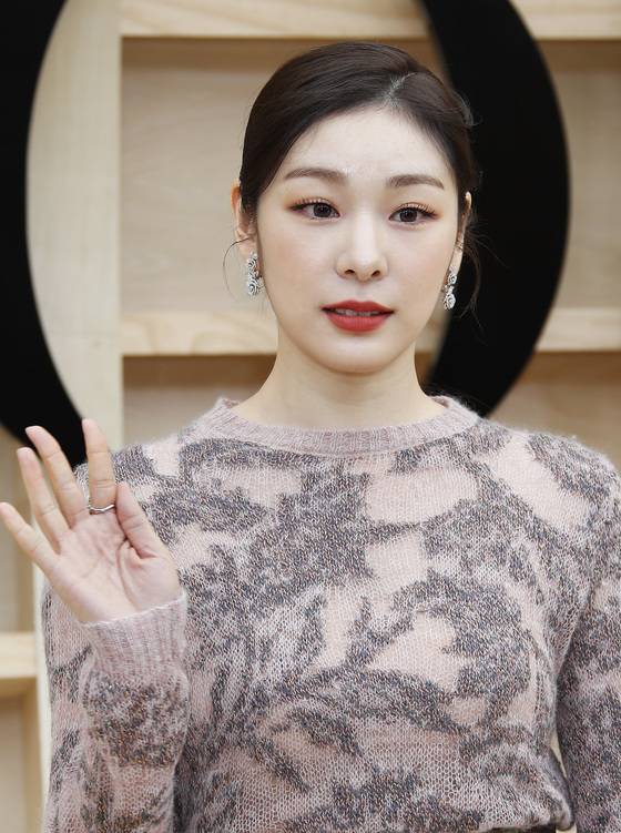 '피겨여왕' 김연아가 지난 4월 30일 오후 서울 서대문구 이화여자대학교에서 열린 ‘디올(DIOR) 한국 최초 2022 가을 여성 컬렉션’에서 포즈를 취하고 있다. /사진=뉴스1