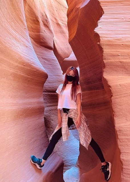 Actor Han Ye-seul has been at the center of controversy with the so-called Misconceptions certification shot.Han Ye-seul recently posted several photos on his SNS with an article entitled HIKING THROUGH WONDERs.Han Ye-seul in the public photo is having a good time looking for an antelope canyon in Arizona, United States of America with her 10-year-old boyfriend.But one photo became a problem: Han Ye-seul standing up between the canyons, proudly standing.In one community that saw this, Han Ye-seuls actions raised criticism, saying that they are misconceptions.Some have been controversial, pointing out that it is an act that undermines tourist attractions. The actual canyon entrance notice reads a warning saying, You should not climb a rock in a canyon.As the controversy erupted, Han Ye-seul deleted the photo.Heres Han Ye-seul The Unravel at Inner Circle:According to the 5-day coverage, Han Ye-seul is currently staying at United States of America with her boyfriend, and according to The Inner Circle, who knows the situation at the time, the two took pictures on the hiking course while on the Entellope Canyon tour and accompanied the guide at the time.It also claimed that if it was a prohibited act in that place, Han Ye-seul would not have done it because the couple were with the guide.In other words, it was only taken where it was possible to take a picture, and the guide did not stop the situation at the time.Han Ye-seul, who has traveled faithfully to the guidance of the guide who knows the local situation and rules well in the cold of public opinion, will be unfair.So what about the other celebrities?Han Ye-seuls certification shot was also summoned again by musician DJ Soda, who was recently deported from the plane and collected a big topic.He recently posted a photo on his SNS with an article promoting United States of America tour performances.In the photo, there is a picture of DJ Soda taking a pose in the background of the United States of America Las Vegas Canyon.It is difficult to put it on the same comparison line because it is different from where Han Ye-seul visited, but DJ Sodas pose, which is reaching up with one arm, seems more cautious.In fact, in this photo, whether intended or not, I am more interested in DJ Sodas volume-filled body than the exotic background.In fact, it is not known what other poses were taken at the time, but the important thing is photo disclosure.If you are an influential person, you should be careful about one picture posted on SNS.Han Ye-seul, DJ Soda Instagram