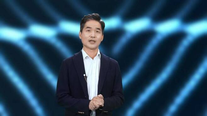 승현준 삼성리서치 연구소장(사장)이 13일 온라인으로 개최한 제1회 '삼성 6G 포럼(Samsung 6G Forum)'에서 인사말을 전하고 있다. 