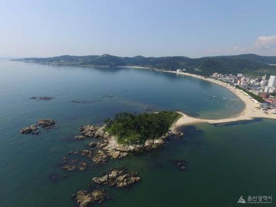 울산 울주군 명선도와 진하해수욕장 /사진=울산시 제공