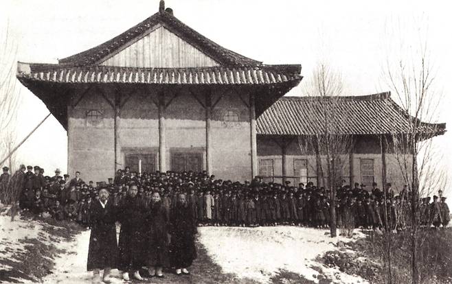 평양 장대현교회. 한국 개신교 교세가 폭발적으로 증가한 1907년 평양대부흥이 일어난 요람이다. /홍성사