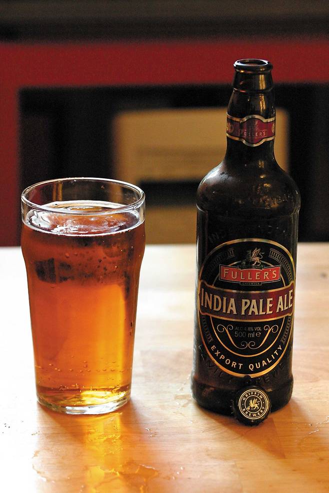 영국 풀러스 인디아 페일 에일(IPA) 맥주.