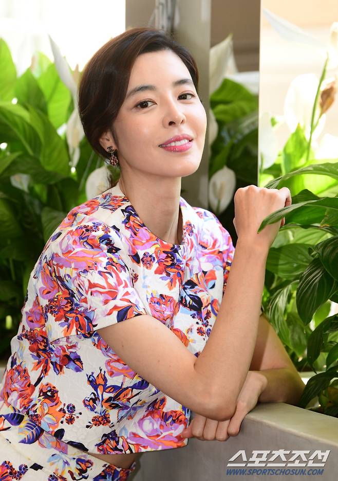 JTBC 수목드라마 '그린마더스클럽' 주인공 김규리가 26일 종로의 한 카페에서 스포츠조선과의 인터뷰에 응하고 있다. 종로=최문영 기자 deer@sportschosun.com/2022.05.26/