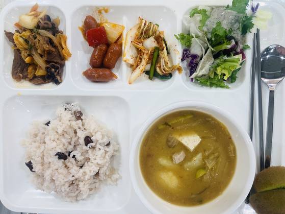 서울의 한 노인종합복지관 경로식당