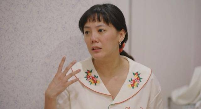 배우 고은아가 과거 한 차례 열애설에 휩싸였던 테니스 코치와의 소개팅을 앞두고 두 사람의 과거 인연을 언급했다. KBS2 제공