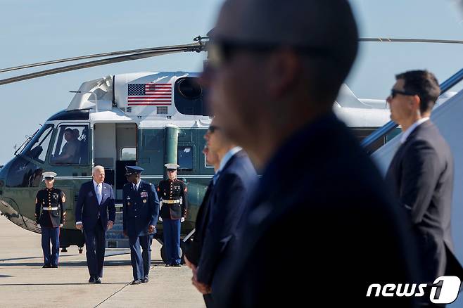 조 바이든 미국 대통령이 독일에서 열리는 주요 7개국(G47) 정상회의와 스페인에서 열리는 북대서양조약기구(나토·NATO) 정상회의를 위해 유럽 순방길에 올랐다. © 로이터=뉴스1 © News1 정윤영 기자