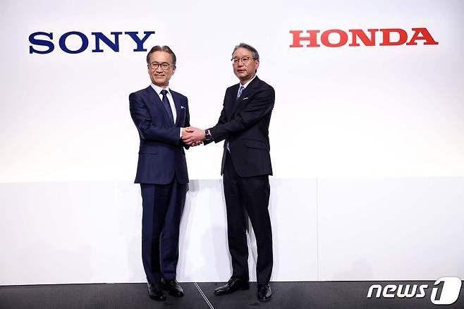 소니와 혼다의 최고경영자(CEO) © AFP=뉴스1