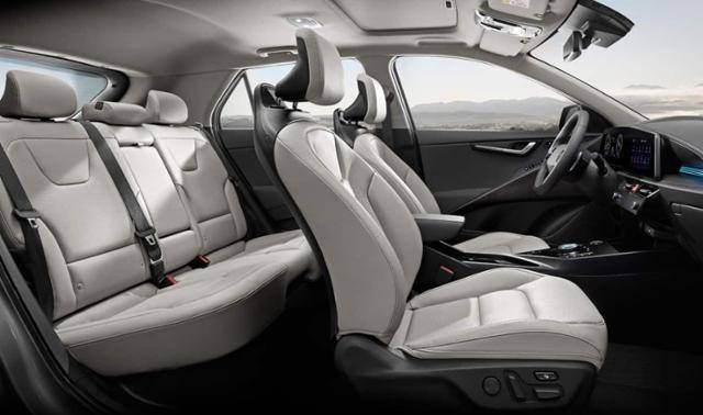 기아가 최근 출시한 전기차 디 올 뉴 니로EV 내부 모습. 기아 제공